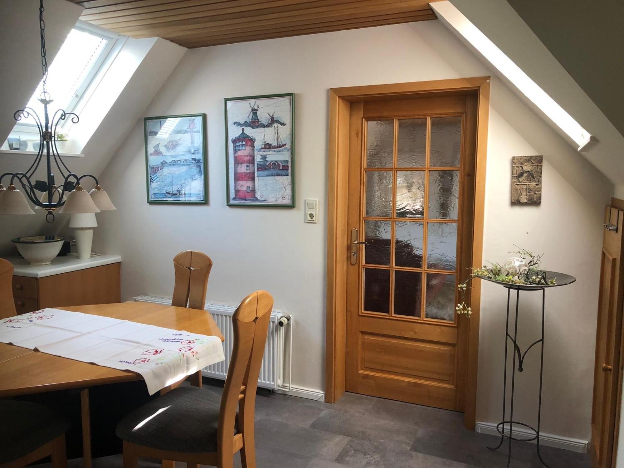 Wohlfuehlen In Gepflegter 70 Qm Oberwohnung Marienhafe Eksteriør bilde